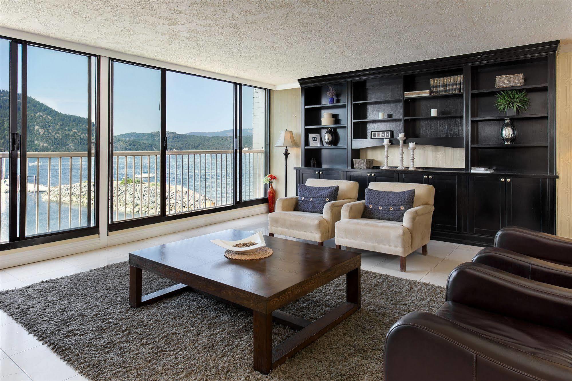 Oceanfront Suites At Cowichan Bay Exterior foto