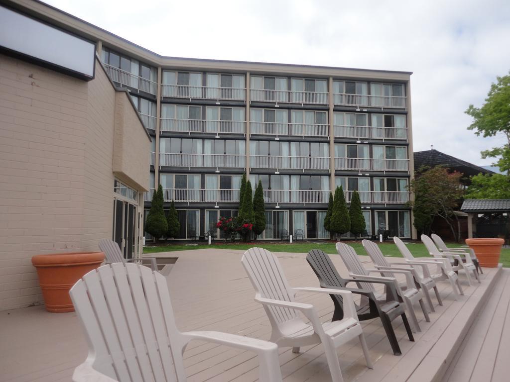 Oceanfront Suites At Cowichan Bay Exterior foto